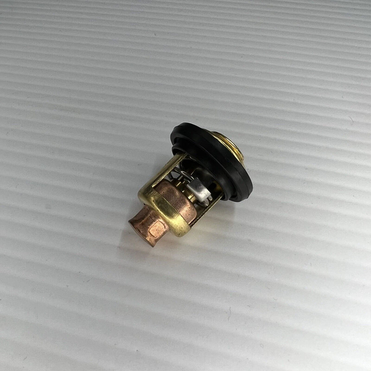 60 Degree Thermostat 4-225 HP for Yamaha Outboard Motors 66M-12411-01-0 0